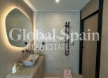Revente - VILLA -
ORIHUELA - Inland