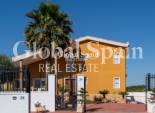 Venta - VILLA -
ORIHUELA - Inland