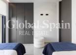 Wederverkoop - VILLA -
EL CHAPARRAL - Inland