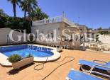 Venta - VILLA -
TORREVIEJA - Costa Blanca
