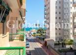 Wederverkoop - APPARTEMENT -
TORREVIEJA - La Mata pueblo