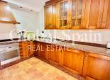 Wederverkoop - VILLA -
ORIHUELA - Urb. Montepinar