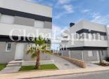 Wederverkoop - HUIS -
FINESTRAT - Costa Blanca