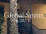 Odsprzedaż - PENTHOUSE -
TORREVIEJA - Los Frutales