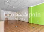 Wederverkoop - COMMERCIEEL VASTGOED -
TORREVIEJA - Centro