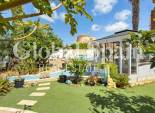 Wederverkoop - VILLA -
CIUDAD QUESADA