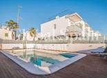 Resale - HOUSE -
GUARDAMAR DEL SEGURA - Costa Blanca