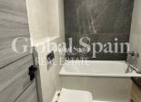 Wiederverkauf - WOHNUNG -
TORREVIEJA - Center