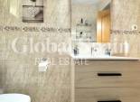 Revente - APPARTEMENT -
TORREVIEJA - Estacion de autobuses
