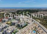Resale - VILLA -
ORIHUELA COSTA - Villamartin