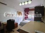 Wiederverkauf - WOHNUNG -
TORREVIEJA - Playa del Cura
