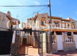 Wederverkoop - APPARTEMENT -
Orihuela Costa - Punta Prima