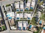 Nowo zbudowane - WILLA  -
TORREVIEJA - LOS BALCONES - LOS ALTOS