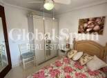 Venta - APARTAMENTO -
TORREVIEJA - Playa de los Naufragos