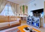Resale - VILLA -
ORIHUELA - Inland