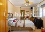 Wederverkoop - VILLA -
TORREVIEJA - LOS BALCONES - LOS ALTOS