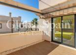 Venta - Villa -
ORIHUELA COSTA - La Zenia