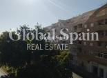 Wederverkoop - APPARTEMENT -
TORREVIEJA - Torrevieja