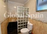 Wiederverkauf - WOHNUNG -
TORREVIEJA - Playa del Cura