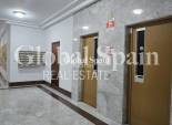 Venta - APARTAMENTO -
TORREVIEJA - Center