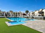 Wederverkoop - APPARTEMENT -
TORREVIEJA - Aguas Nuevas