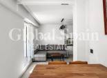 Wederverkoop - APPARTEMENT -
TORREVIEJA - Torrevieja
