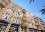 Wederverkoop - PENTHOUSE -
TORREVIEJA - Playa del Cura