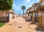 Revente - Maison -
ORIHUELA COSTA - CABO ROIG