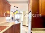 Revente - APPARTEMENT -
TORREVIEJA - Los Frutales