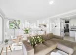 Resale - APARTMENT -
TORREVIEJA - Puerto