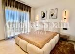 Revente - VILLA -
ORIHUELA - LAS COLINAS GOLF RESORT
