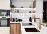 Revente - APPARTEMENT -
TORREVIEJA - Acequion