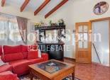 Resale - VILLA -
JACARILLA - Inland
