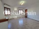 Resale - VILLA -
TORREVIEJA - El Chaparal