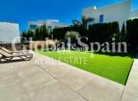 Revente - VILLA -
ORIHUELA - LAS COLINAS GOLF RESORT