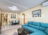 Revente - APPARTEMENT -
TORREVIEJA - Playa del Cura