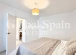 Wederverkoop - APPARTEMENT -
TORREVIEJA - Estacion de autobuses