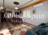 Resale - HOUSE -
TORREVIEJA - La Mata