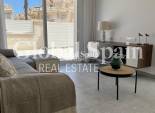 Wederverkoop - APPARTEMENT -
TORREVIEJA - Aguas Nuevas