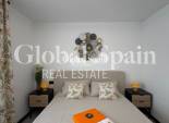 Wederverkoop - APPARTEMENT -
TORREVIEJA - Playa del Cura