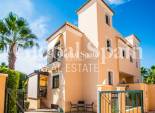 Resale - HOUSE -
TORREVIEJA - LOS BALCONES - LOS ALTOS