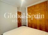 Revente - APPARTEMENT -
TORREVIEJA - Playa del Cura