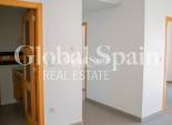 Revente - Appartement - Flat -
GUARDAMAR DEL SEGURA