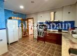 Resale - HOUSE -
EL ESPARRAGAL - Inland