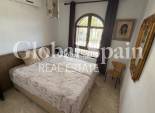 Revente - VILLA -
ORIHUELA - Inland