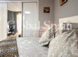 Revente - APPARTEMENT -
TORREVIEJA - Torrevieja
