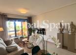 Resale - APARTMENT -
LOS ALCÁZARES - SERANA GOLF