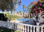 Wiederverkauf - VILLA -
ORIHUELA COSTA - Costa Blanca