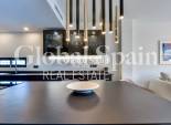 Venta - APARTAMENTO -
VILLAJOYOSA - La Cala