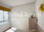 Revente - PENTHOUSE -
TORREVIEJA - Playa del Cura